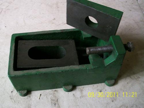 精密三層箱式側(cè)調(diào)墊鐵圖片