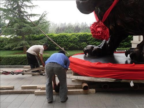 供應(yīng)設(shè)備吊裝大件搬運(yùn)