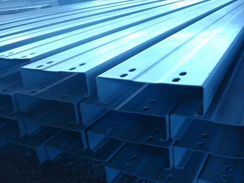 供應(yīng)C型鋼