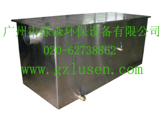 供應(yīng)烏魯木齊油水分離器