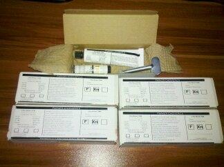 供應(yīng)現(xiàn)貨硅脂導(dǎo)電膠