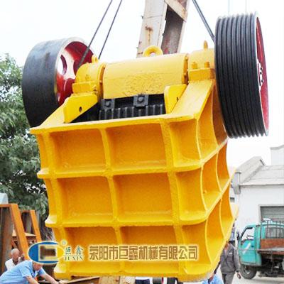 供應(yīng)石英石破碎機(jī)