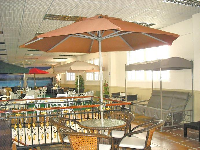 供應(yīng)合肥遮陽傘/扳手傘側(cè)邊傘/香蕉傘