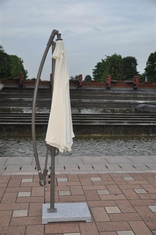 供應(yīng)合肥遮陽傘/扳手傘側(cè)邊傘/香蕉傘