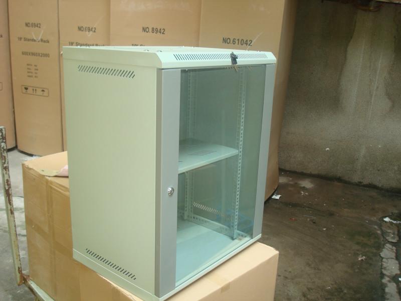 供應(yīng)鄭彤機(jī)柜15u豪華