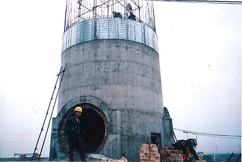 烟囱冷却水塔新建图片