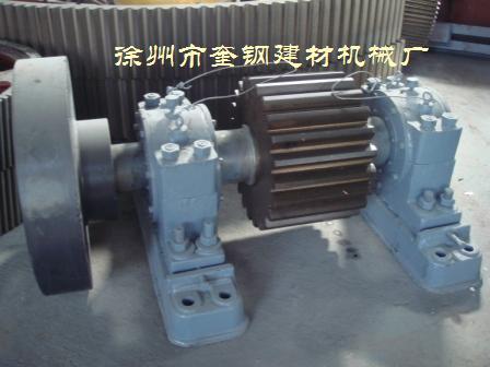 供應(yīng)新疆球磨機(jī)小齒輪傳動總成