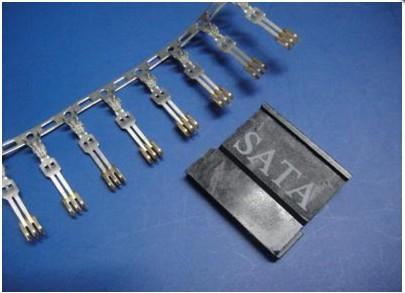 SATA15P母頭插端式PBT180度圖片