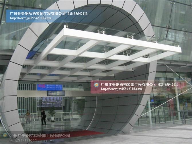 鋼結(jié)構(gòu)玻璃雨棚門前大型鋼結(jié)構(gòu)雨篷圖片