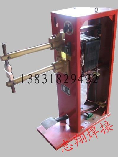 氣動點焊機系列、儲能點焊機、交流點焊機專業(yè)廠家