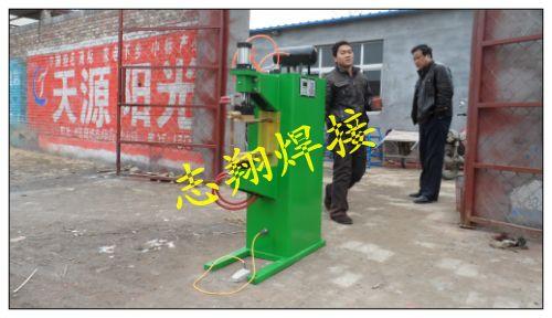 河南電焊機(jī)價(jià)格廠家供應(yīng)商圖片