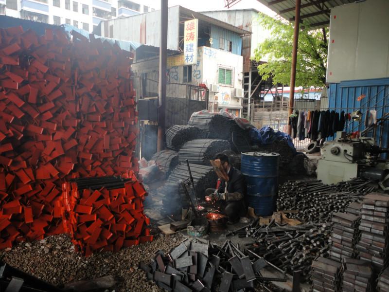 供應(yīng)順德區(qū)螺絲頂托廠家報價