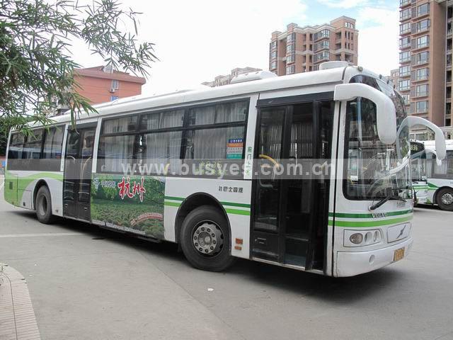 供應(yīng)金山公交車廣告總代理