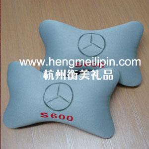 杭州哪里定做抱枕18758896886杭州抱枕被定制杭州廣告抱枕定制