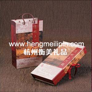 杭州哪里可以定做絲綢畫18758896886杭州哪里可以定制字畫禮品