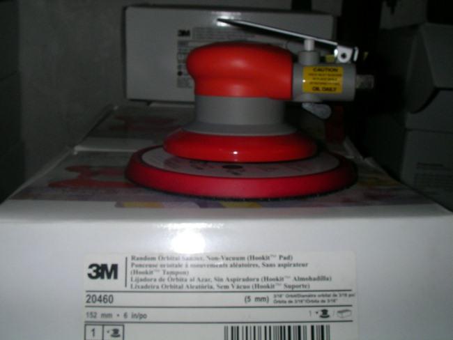 供應3M82566氣動機拋光打磨砂紙托盤