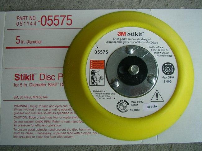 供應(yīng)3M05575拋光打磨砂紙耐用托盤