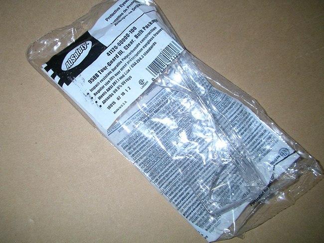 供應3MAOS41120訪客用防護眼鏡