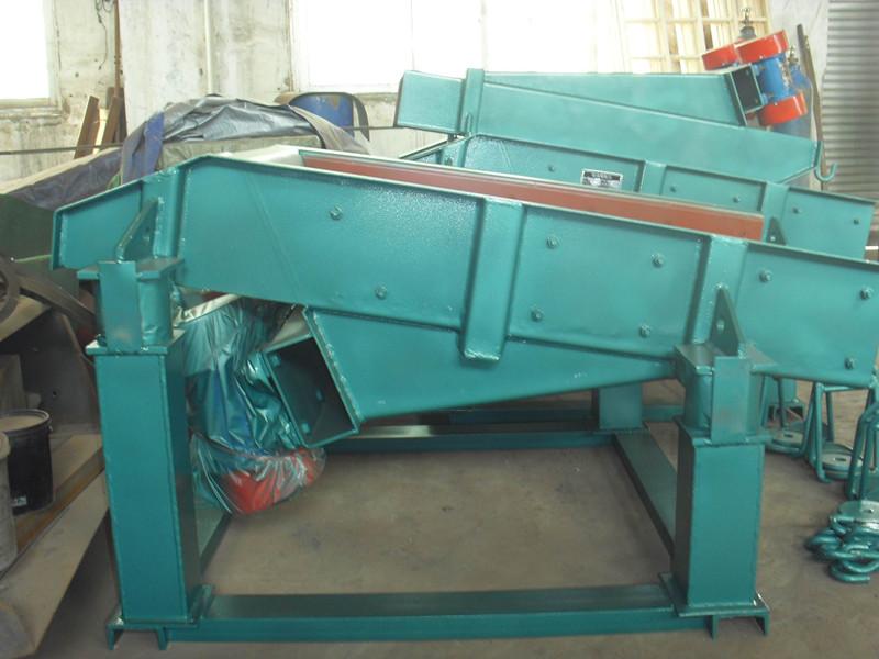 吊式振動(dòng)給料機(jī)GZG200 給料機(jī)生產(chǎn)廠 給料機(jī)購(gòu)買 給料機(jī)配件