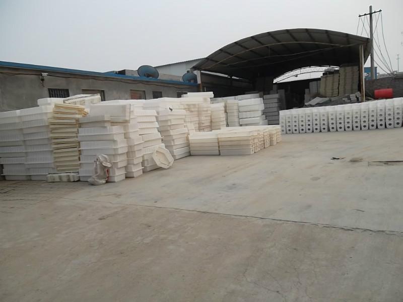 供應(yīng)路沿石模具生產(chǎn)廠家