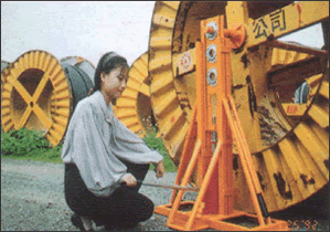 供應(yīng)放線車平地放線車放線架液壓放線架