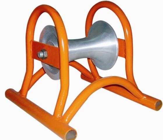 供應(yīng)平地直跑朝天三輪轉(zhuǎn)角電纜滑車廠家