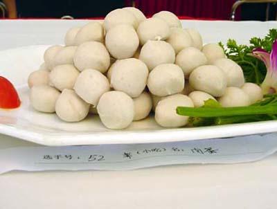 供應(yīng)山東多功能肉丸機(jī)全套設(shè)備濟(jì)肉丸機(jī)包心肉丸機(jī)全自動(dòng)肉丸機(jī)廠家