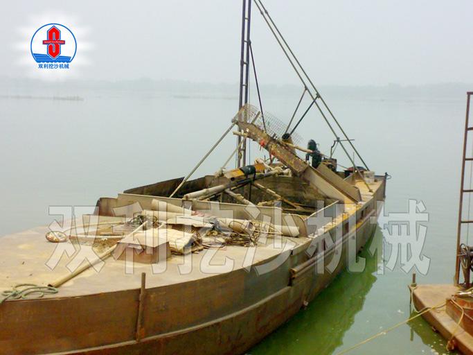 供應(yīng)小型抽沙船 山東小型抽沙船