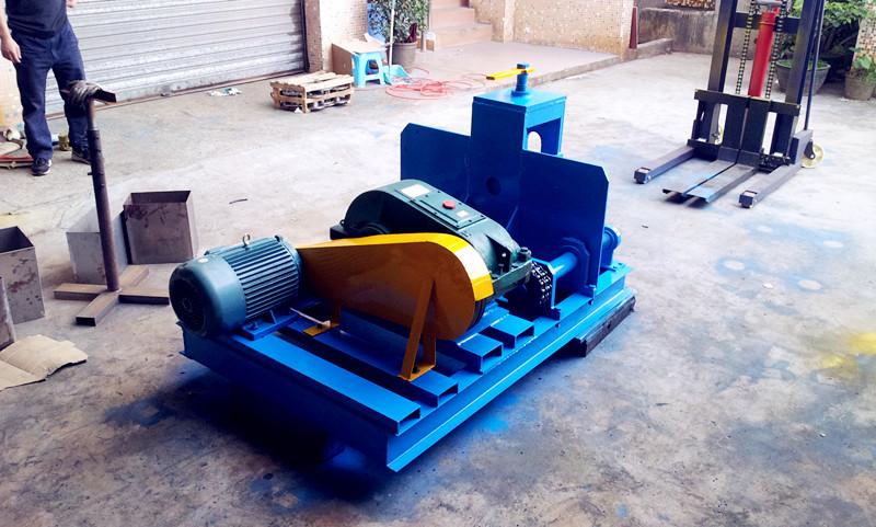 深圳廠家生產(chǎn)159臥式電動彎管機，東辰興業(yè)機械彎管機