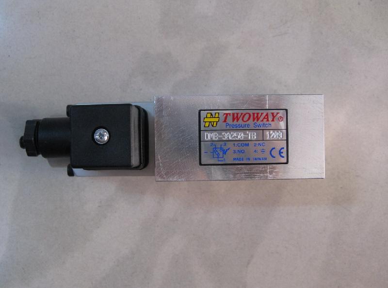 供應臺灣臺肯TOWAY壓力繼電器DMB-3A