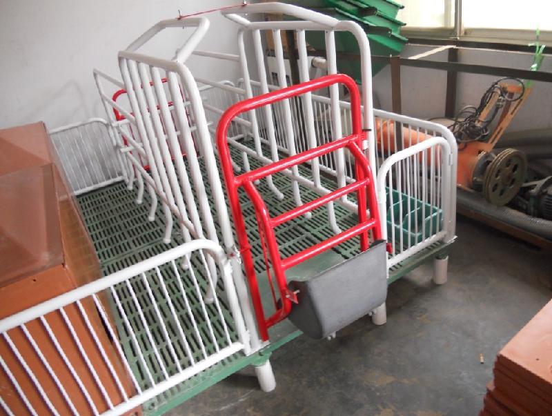 供應(yīng)母豬產(chǎn)床批發(fā)，河南母豬產(chǎn)床批發(fā)價(jià)格