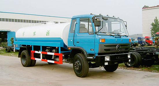 東風(fēng)153灑水車東風(fēng)10-12噸灑水車