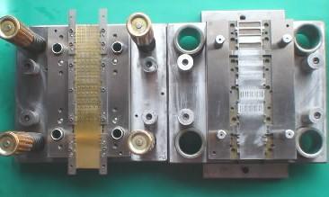 外貿(mào)插頭模具圖片