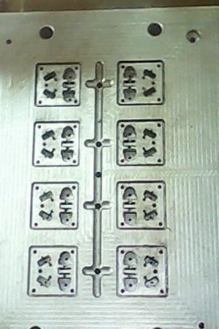 溫州龍灣五位插模具廠家圖片