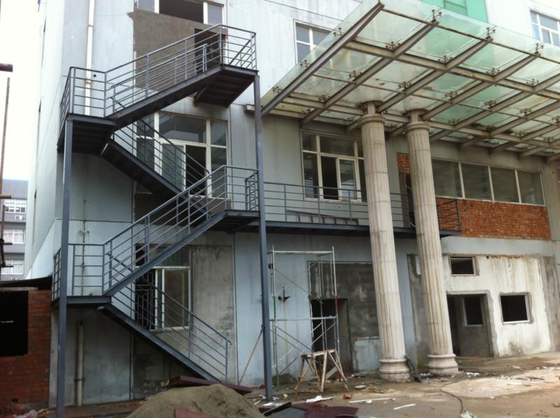 供應(yīng)樓梯圖，樓梯圖片，樓梯鋼架圖片，鋼結(jié)構(gòu)樓梯圖片，鋼架樓梯圖片