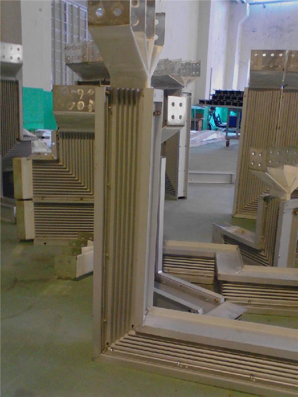 饋電式母線槽、密集型母線槽、封閉型母線槽、插接式母線槽、戶外母線槽