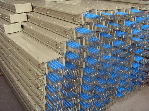 供應(yīng)江蘇密集型封閉母線槽-南京密集母線Aluminum alloy