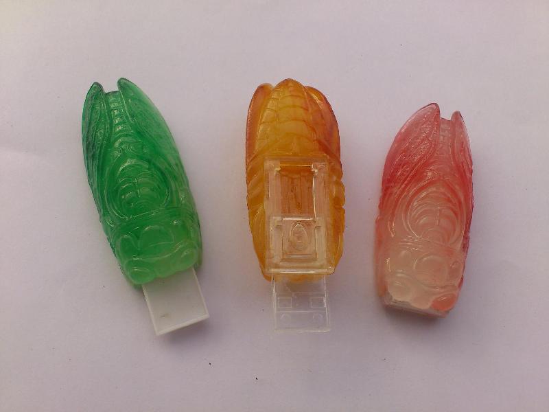 供應(yīng)冰塊U盤/仿玉U盤/酒巴禮品U盤