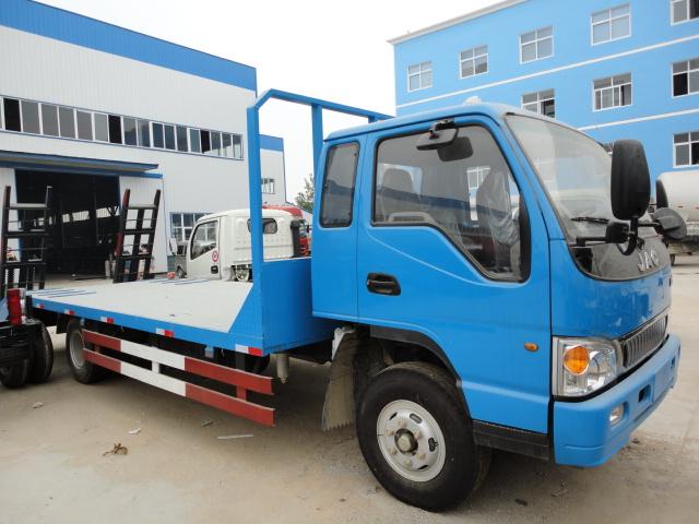 江淮7-15噸挖機(jī)運(yùn)輸車平板車圖片