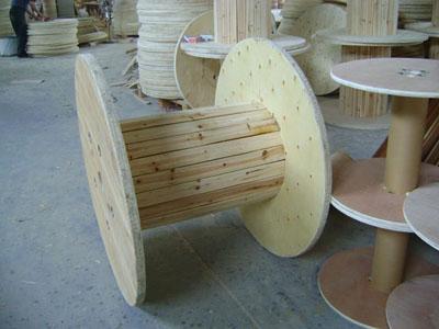 供應(yīng)木輪 鋼絲木盤 蘇州繞線盤 專業(yè)生產(chǎn)廠家