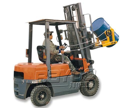 叉車油桶夾油桶起吊夾油桶搬運(yùn)夾油桶鷹嘴夾