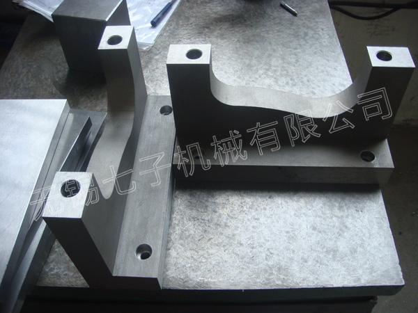 供應(yīng)機(jī)械加工無錫非標(biāo)加工，工裝夾具加工，無錫機(jī)械加工