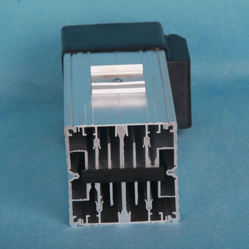 供應(yīng)HGL046-250W加熱器/saipwell風(fēng)機(jī)加熱器/配電柜