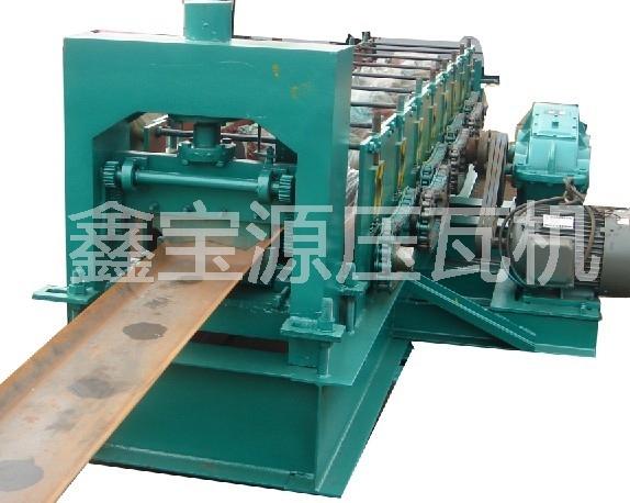 供應(yīng)水槽機(jī)