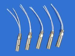 供應(yīng)w330手提式熔煉測(cè)溫儀，鋼水測(cè)溫儀，鐵水測(cè)溫儀