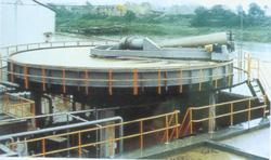 供應(yīng)QF型*淺層氣浮裝置   宜興市水立方環(huán)保長(zhǎng)期供應(yīng)