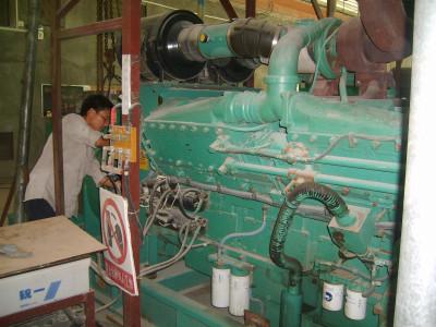 二手康明斯發(fā)電機東莞康明斯發(fā)電圖片