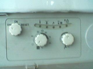 西安法羅力壁掛爐售后維修服務中心