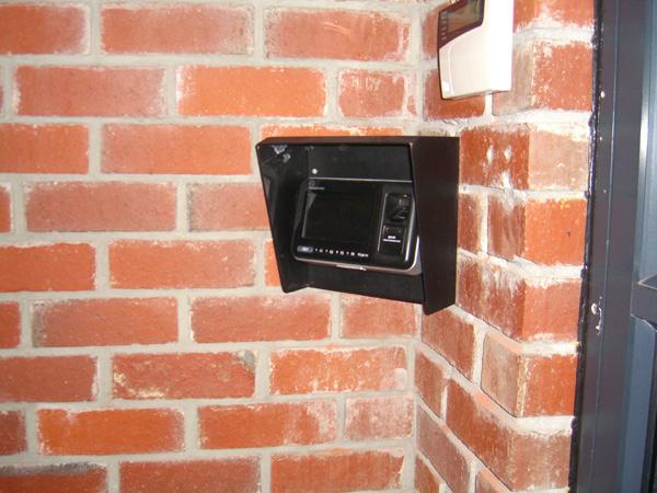 供應(yīng)廣東指紋門禁