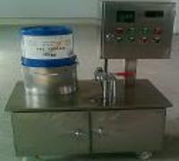 腳輪加脂機(jī)圖片